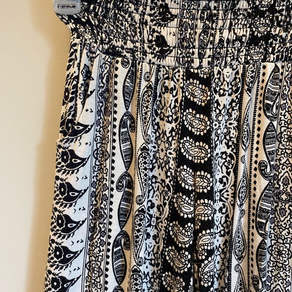 Pants - Picture 3 of 3